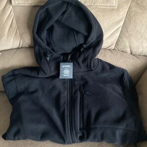 Men’s Baerskin Tactical 4.0 Hoodie. New w tags in original packaging.Black large